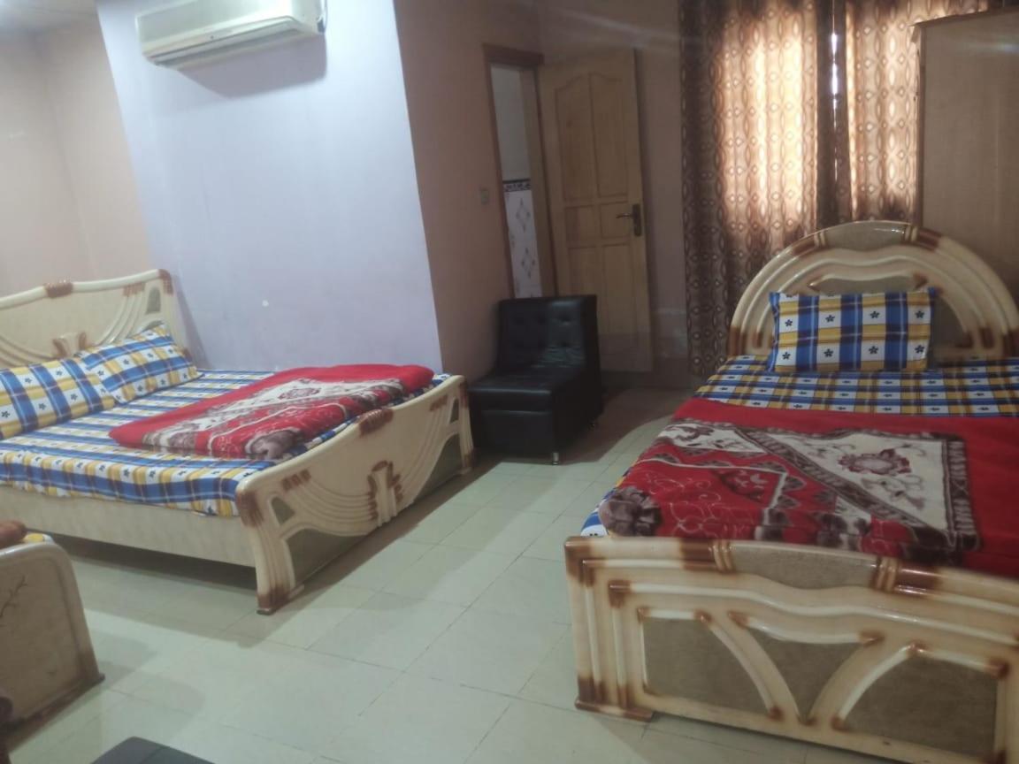 Palm Valley Hotel Sukkur Exterior photo